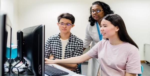 新加坡国立大学托福要求高吗？低分能不能申请